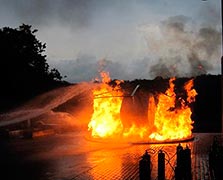 Curso de combate a incêndio em heliponto