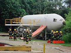 Curso de combate a incêndio para tripulantes